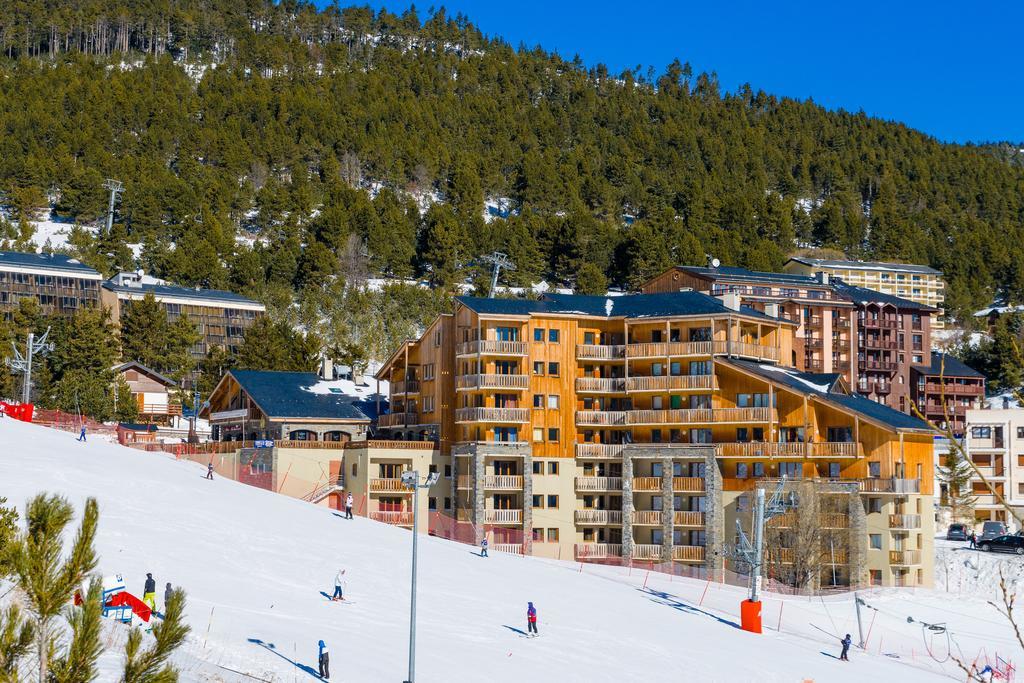 Lagrange Vacances L'Oree Des Cimes Les Angles  Exterior photo